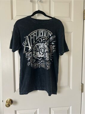 Affliction Black Short-Sleeve Skull Graphic Tee